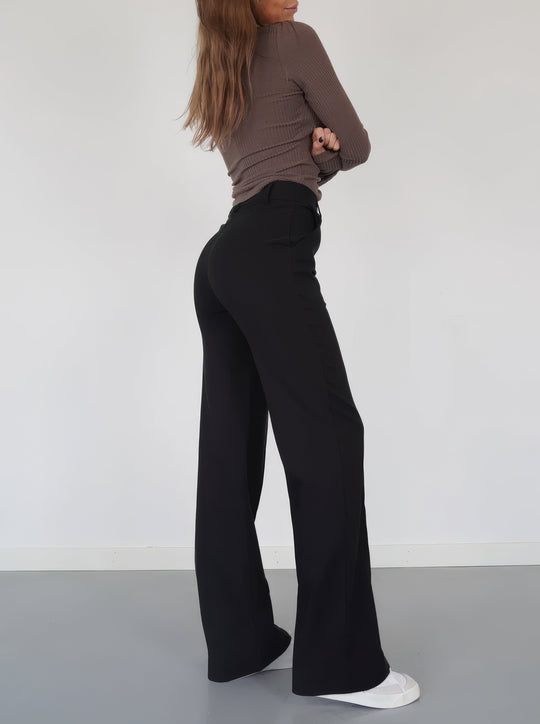 Erave | Hose mit Weiter Passform – High-Waist für Eleganz und Komfort