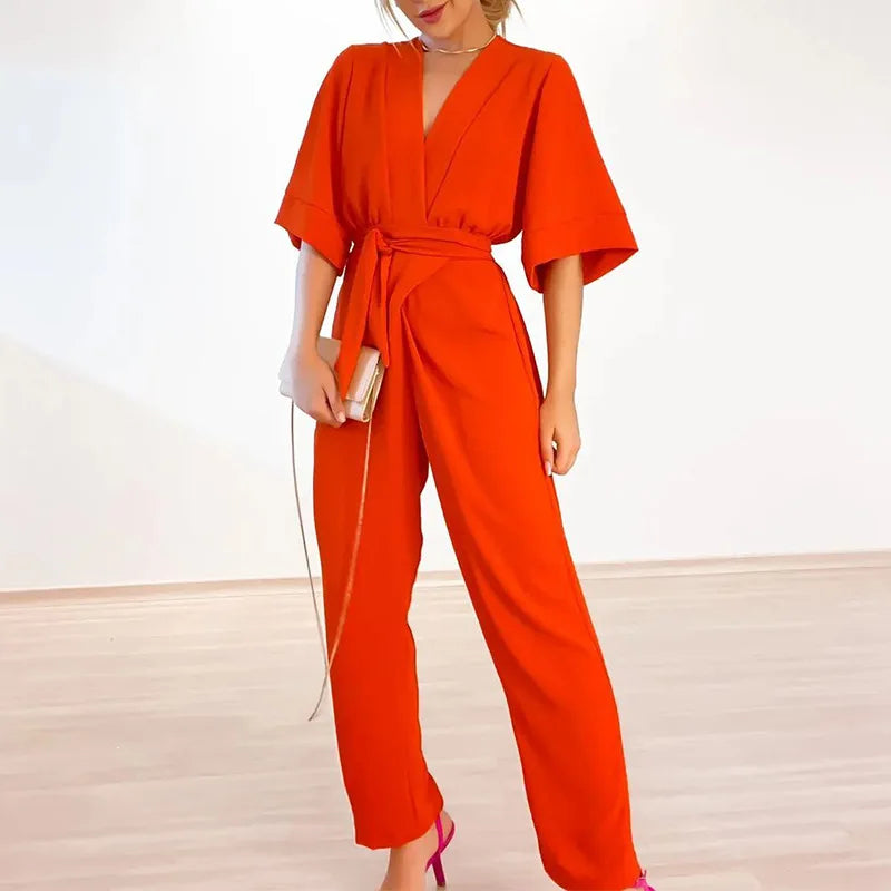 Juvas | Schlicher Jumpsuit mit V-Ausschnitt – Bequem und Elegant
