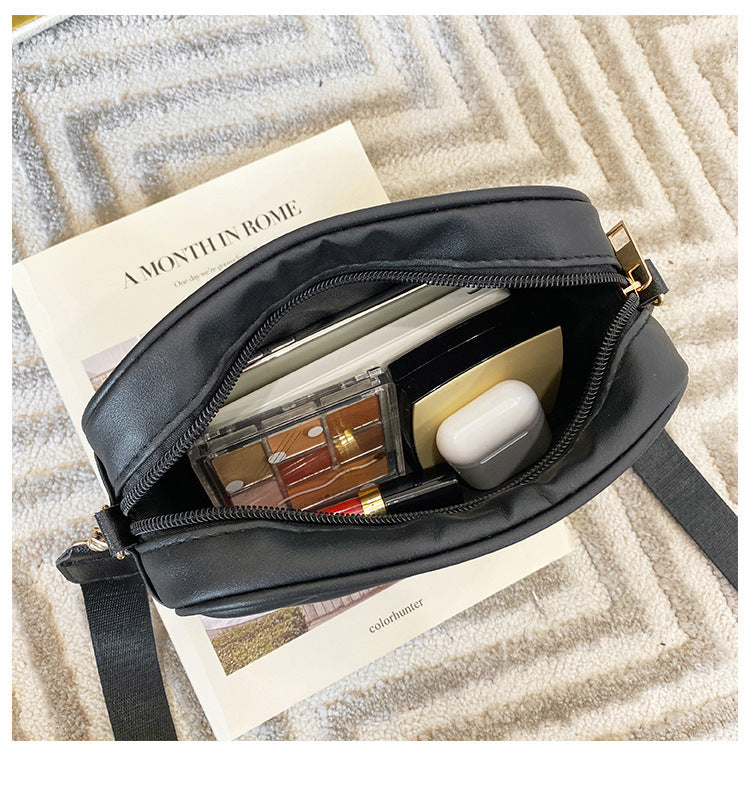 Kuchen | Kleine Umhängetasche für Frauen – Modische PU-Ledertasche mit verstellbarem Riemen